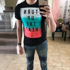 Express / Turn up the heat graphic tee